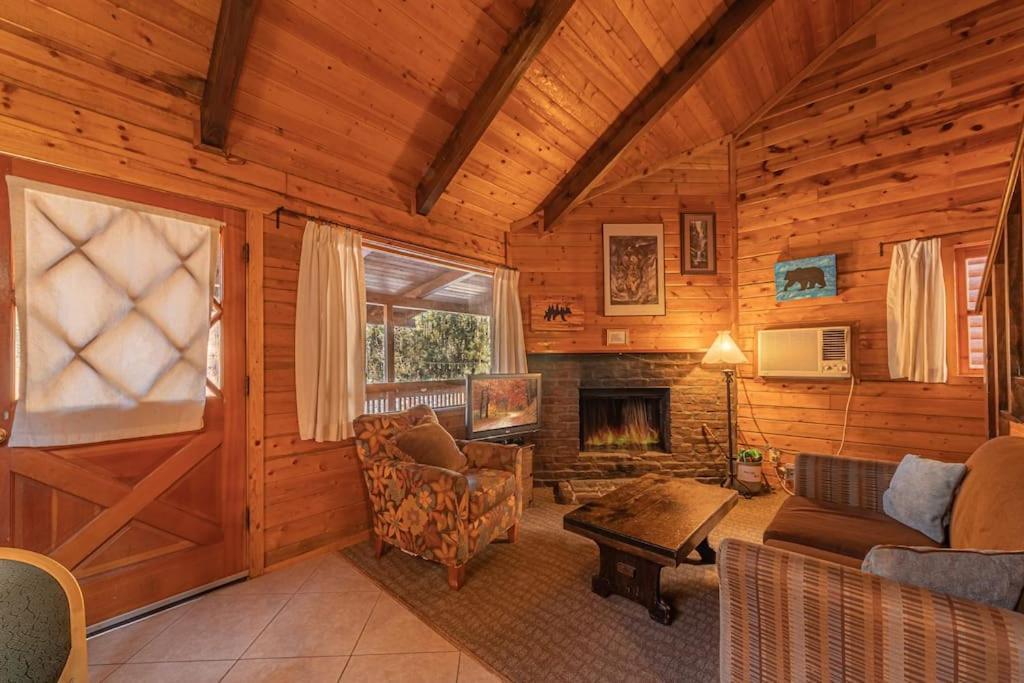 Forest Cabin 3 Bear'S Den 佩森 外观 照片